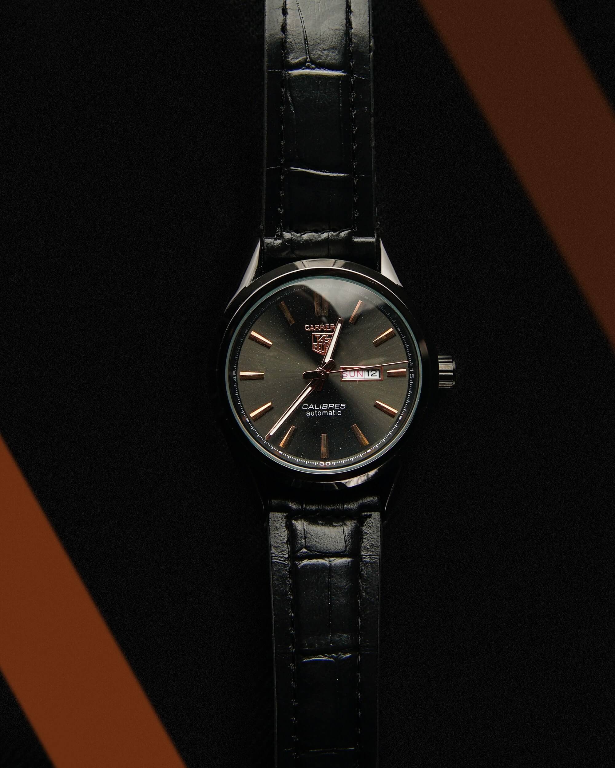 TG-HUR CARRERA BLACK GOLD STRAP WATCHES