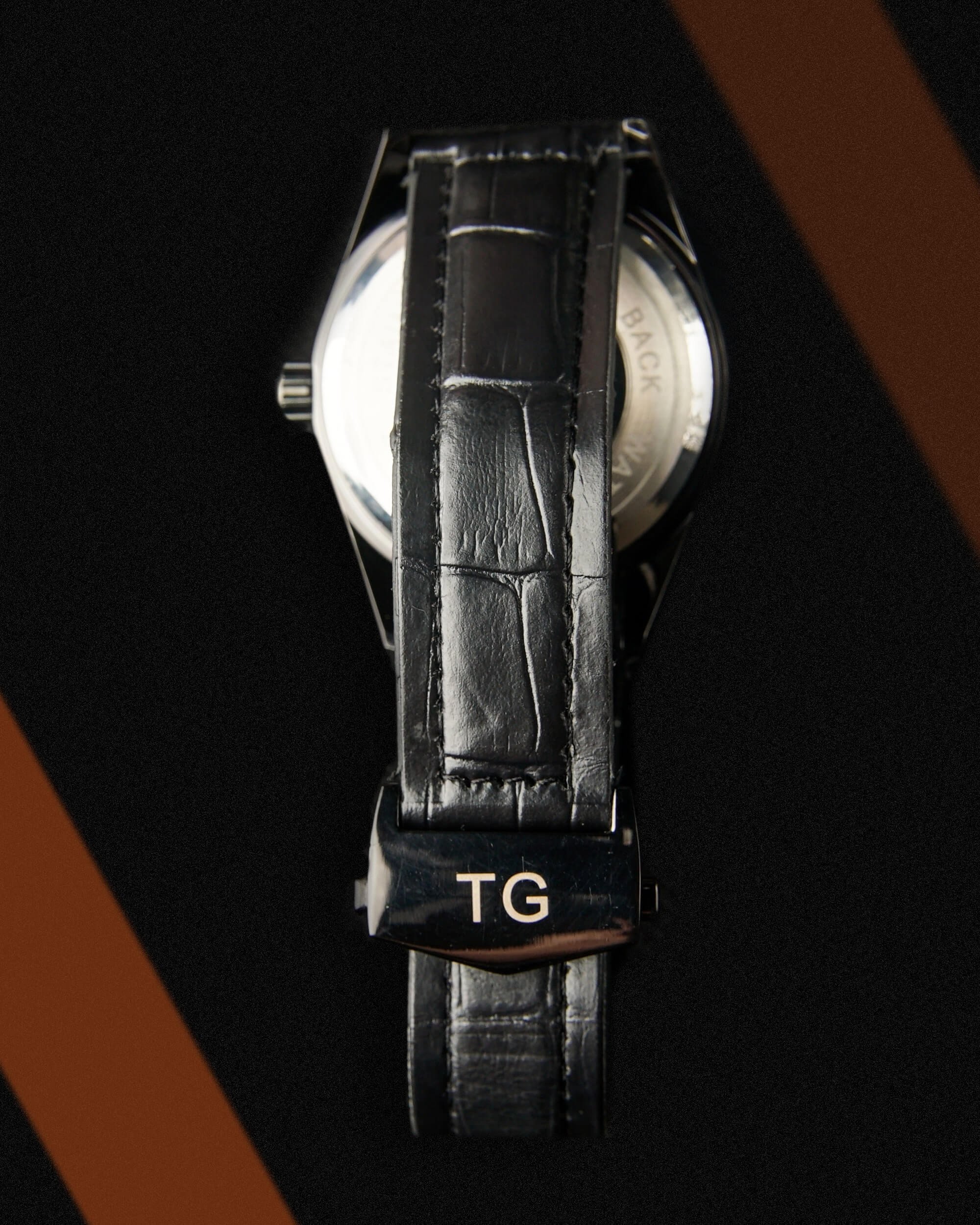 TG-HUR CARRERA BLACK GOLD STRAP WATCHES