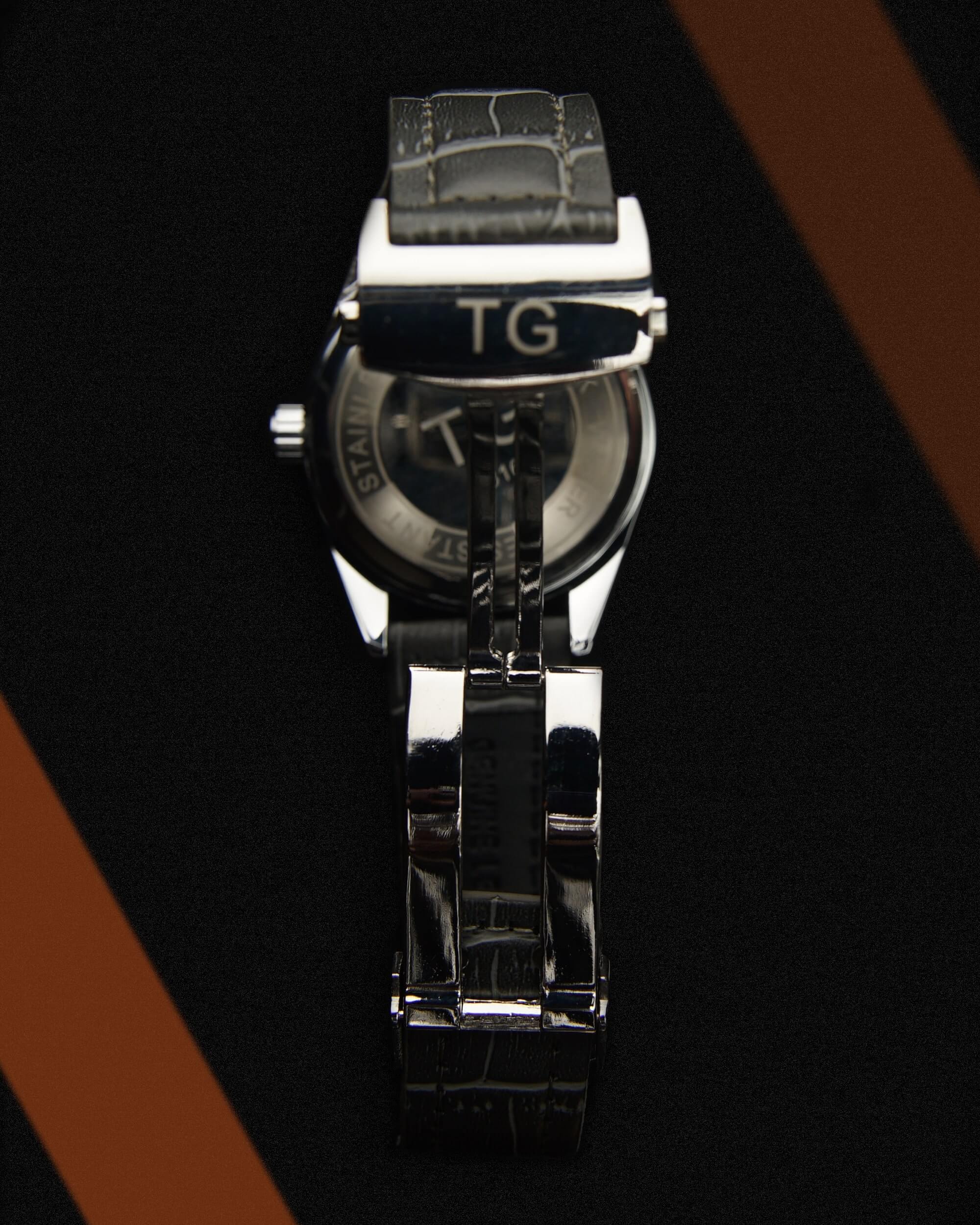 TG-HUR CARRERA BLACK GOLD STRAP WATCHES