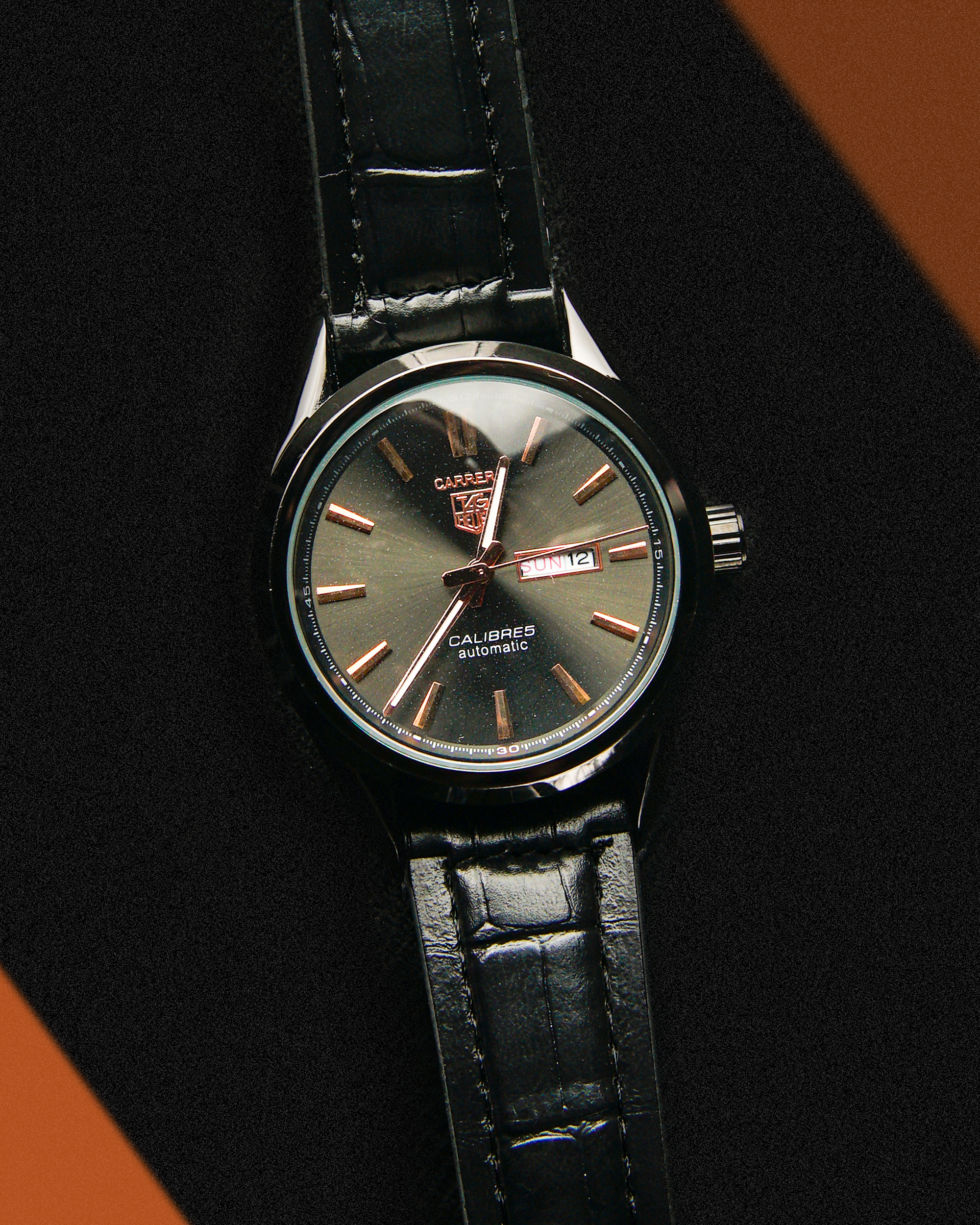 TG-HUR CARRERA BLACK GOLD STRAP WATCHES